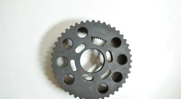 Audi A4 S4 B8 8K Camshaft pulley/ VANOS 038109111E