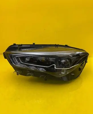 Mercedes-Benz CLA C118 X118 Headlight/headlamp A1189061301
