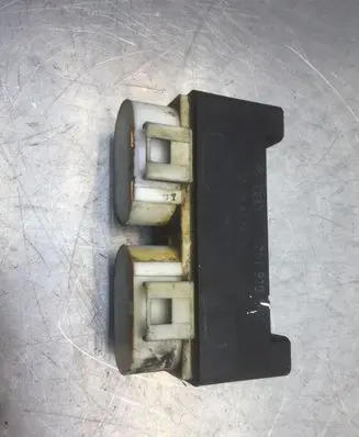 Seat Alhambra (Mk1) Coolant fan relay 899978000 701919500