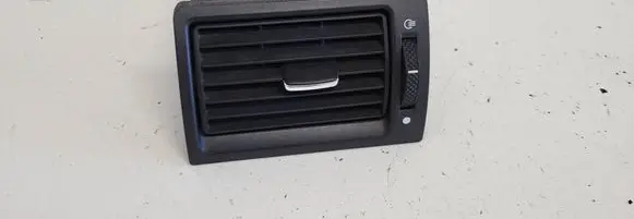 Ford Mondeo Mk III Dashboard side air vent grill/cover trim 4S71A018B09