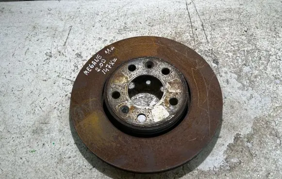 Renault Megane III Front brake disc