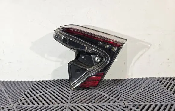 Toyota C-HR I Tailgate rear/tail lights 81580F4021 17768F