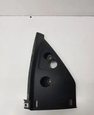 Front bumper lip