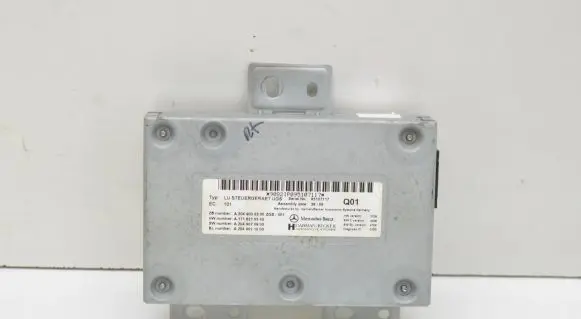 Mercedes-Benz S W221 Phone control unit/module A2049000300 15525559