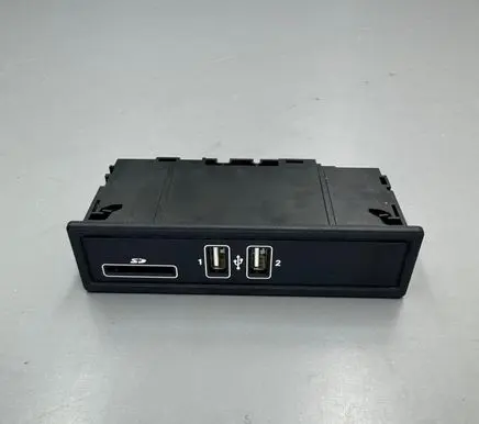 Mercedes-Benz C W205 USB socket connector A2058200226