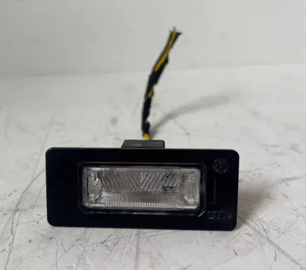 Audi A5 8T 8F Number plate light 8T0943021