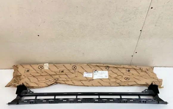 Audi A6 S6 C7 4G Front bumper lower grill 4G0807683B