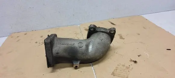 Chrysler Voyager EGR valve line/pipe/hose 91092242F