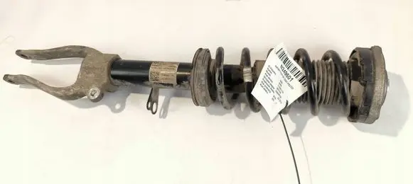 BMW 5 G30 G31 Front shock absorber/damper 6875923