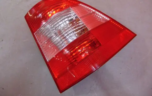 Mercedes-Benz ML W163 Rear/tail lights A1638202064