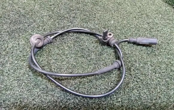 Fiat Stilo ABS brake wheel speed sensor F00C1G0001
