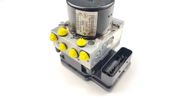 Renault Megane III ABS Pump 476601563R 10021204664 28561056403
