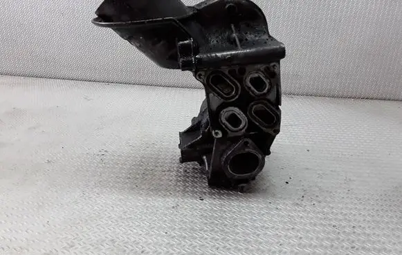 Honda Accord Oil filter mounting bracket