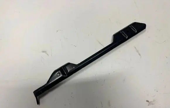 Battery bracket