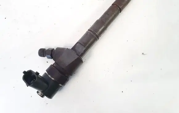 Opel Insignia A Fuel injector 0445110327 220325950073