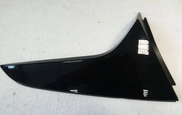 Ford Focus Rear window tailgate spoiler JX7B442A92D NE70086