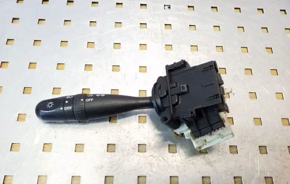 Suzuki Grand Vitara II Indicator stalk 173744
