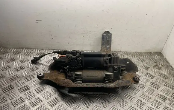 Audi A6 Allroad C7 Air suspension compressor/pump 4G0616005D