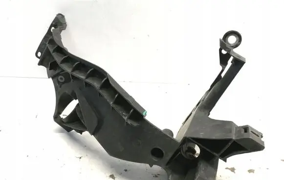 Audi A5 8T 8F Radiator support slam panel bracket 8T0805608D
