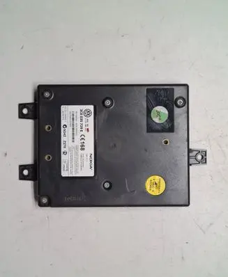 Volkswagen PASSAT B6 Bluetooth control unit module 3C0035729E