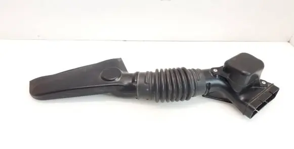 Mitsubishi Outlander Air intake duct part 1505A661