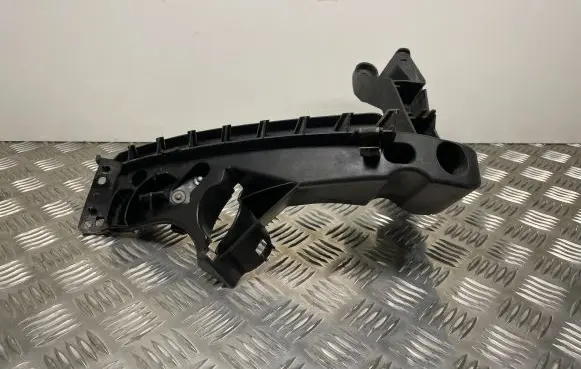 Audi A5 8T 8F Headlight/headlamp mounting bracket 8T0805608R