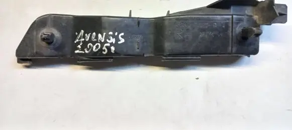 Front bumper mounting bracket