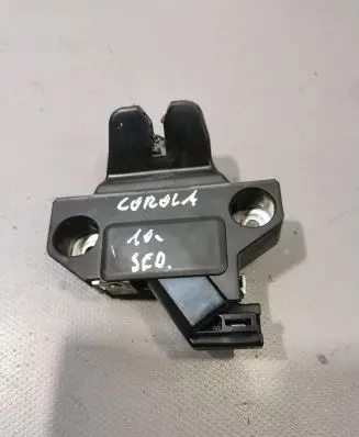 Toyota Corolla E140 E150 Tailgate/trunk/boot lock/catch/latch