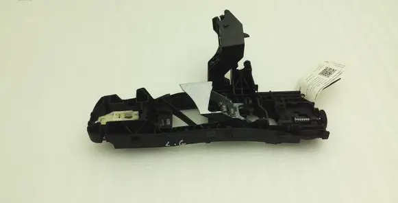 Rear door exterior handle/bracket