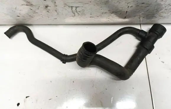 Audi A4 S4 B5 8D Engine coolant pipe/hose 8d0121055f