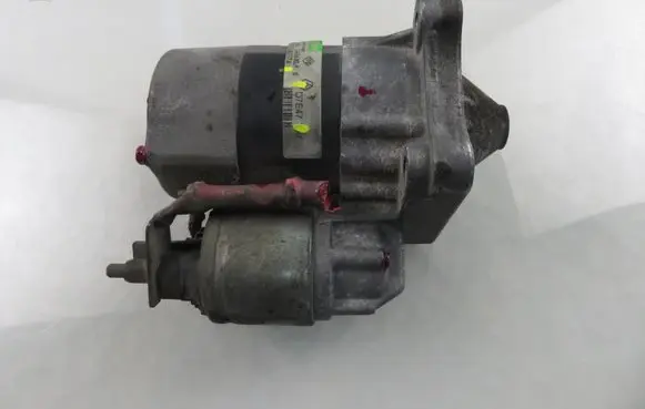 Renault Megane II Starter motor D7E47 8200266777A
