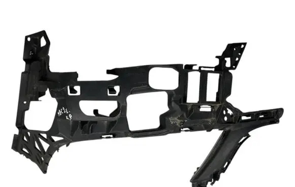 Mercedes-Benz C W204 Front bumper mounting bracket a2048854165