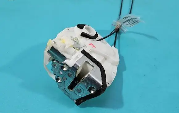 Suzuki SX4 S-Cross Rear door lock IMPRK1558781