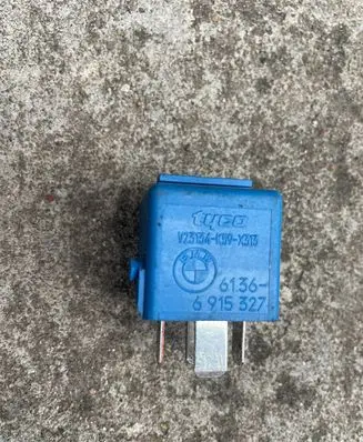 BMW 5 E60 E61 Other relay 6915327