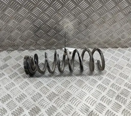 KIA Sportage Rear coil spring 55330R2CA0