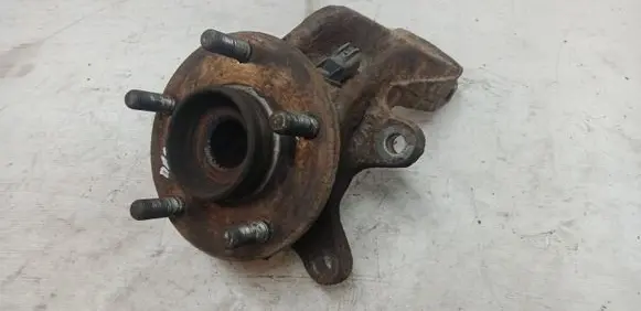 Ford Mondeo Mk III Front wheel hub spindle knuckle