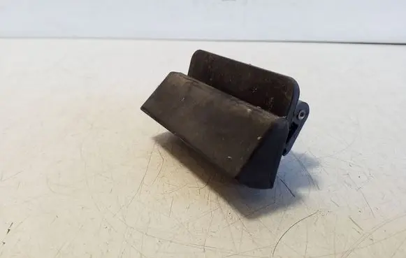 Nissan Pathfinder R51 Tailgate glass/window release handle 