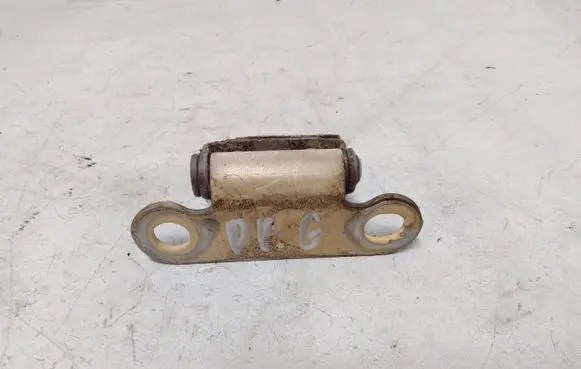 Toyota Prius (XW30) Tailgate/trunk/boot hinge