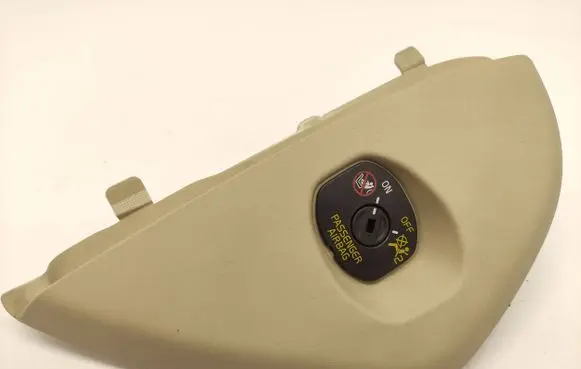 Dashboard side end trim