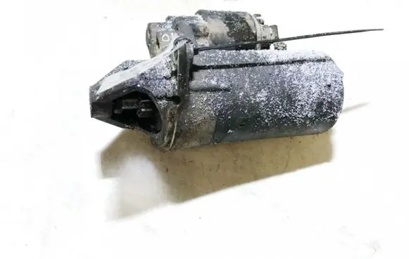 Opel Zafira A Starter motor 1005821974