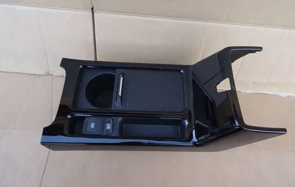 KIA Xceed Cup holder front 3570066 84698J7000