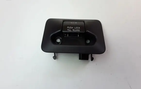 Volvo V70 Hand parking brake switch 31334637