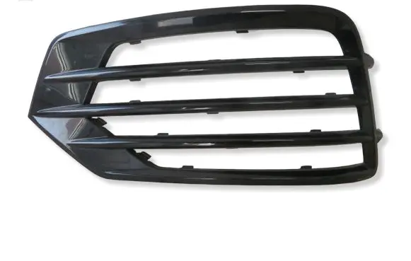 Audi Q3 8U Front bumper lower grill 8U0807681K