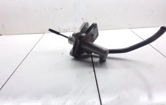 Clutch master cylinder