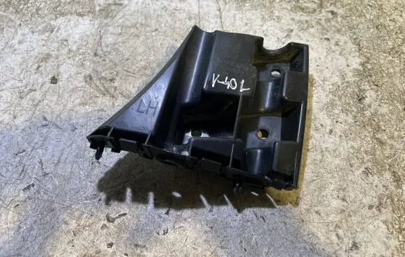 Volvo V40 Front bumper mounting bracket 31425110