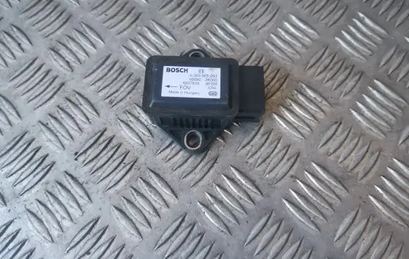 KIA Sorento ESP acceleration yaw rate sensor 0265005293 956903K000