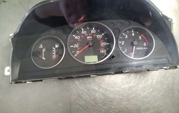 Nissan X-Trail T30 Speedometer (instrument cluster) 8H70575 19160002