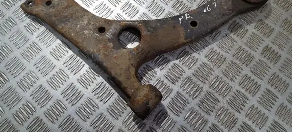 Toyota Corolla Verso AR10 Front lower control arm/wishbone