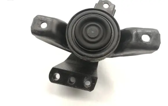 Hyundai i20 (GB IB) Engine mount bracket