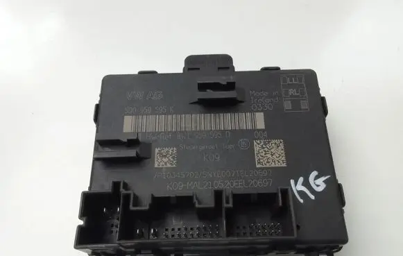 Audi Q2 - Door control unit/module 5Q0959595K